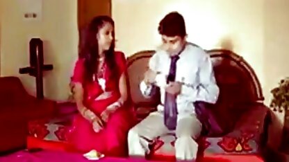 स्तन, टग और लियोन सेक्सी मूवी जीभ
