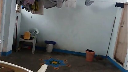 कार्ला कुश सेक्सी पिक्चर एचडी मूवी और ड्रेड