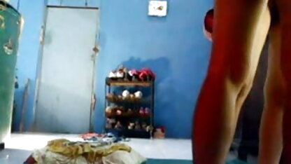 बेब बड़े गधे के साथ x3 सेक्सी मूवी मिया में
