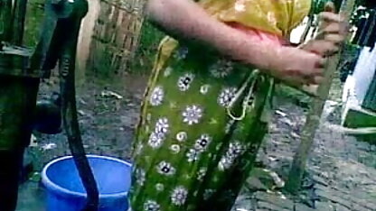 मैं हिंदी सेक्सी फिल्म मूवी प्यार मेरी माँ के बड़े स्तन, खंड 5 (2017)