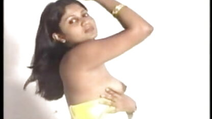 एक के बाद सेक्सी वीडियो मूवी एचडी में एक चाटना सामने