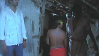हमारे बड़े फुल सेक्सी फिल्म वीडियो पड़ोसी