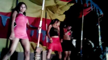 लीसी Linez seduces पिज्जा डिलीवरी आदमी के लिए एक सनी लियोन सेक्सी वीडियो मूवी गर्म यौन कल्पना-पूर्ण HD 1080P